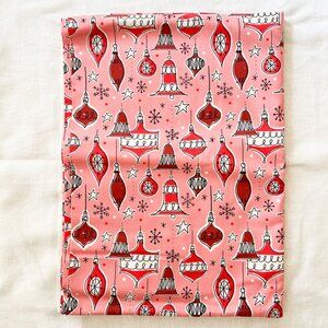 1.9 yd - Jingle Mingle - Vintage Ornaments - Fabric